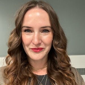 Meet your Posher, Frances